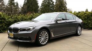 BMW 740e iPerformance 2018 года (NA)